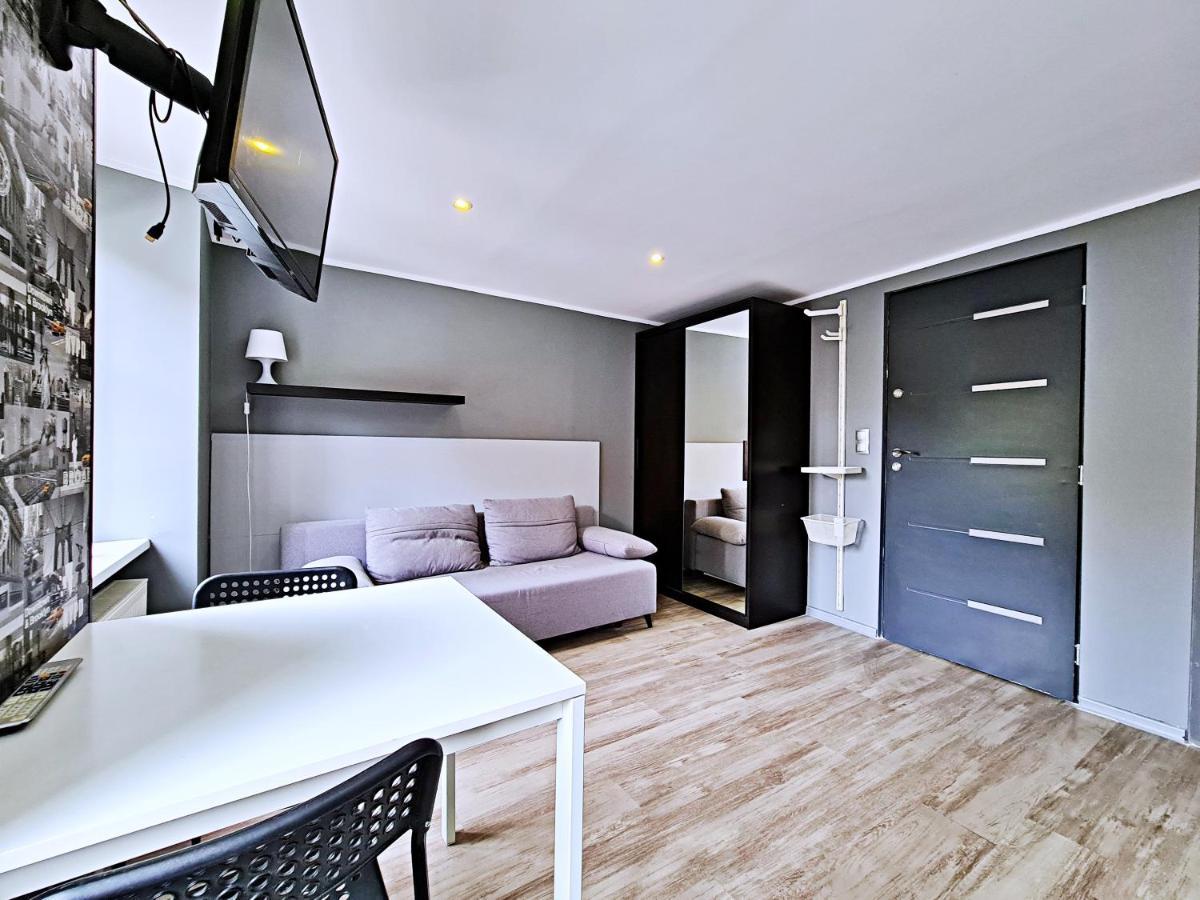 Apartament Z Widokiem Na Pomnik Kopernika - Rynek Staromiejski Torun Exterior photo